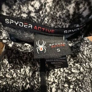 S Women’s Spyder Active Black & White Fleece Pullover